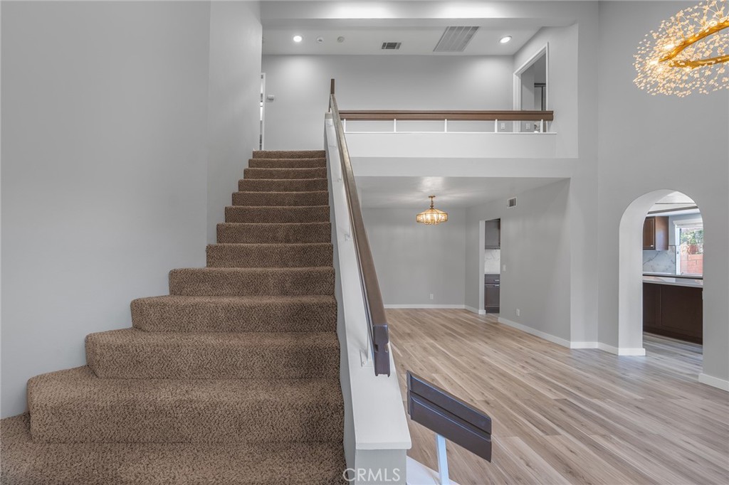 2183 Falcon Crest Drive Riverside, CA 92506 - Photo 15 of 34