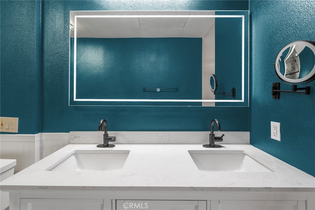 2183 Falcon Crest Drive Riverside, CA 92506 - Photo 25 of 34