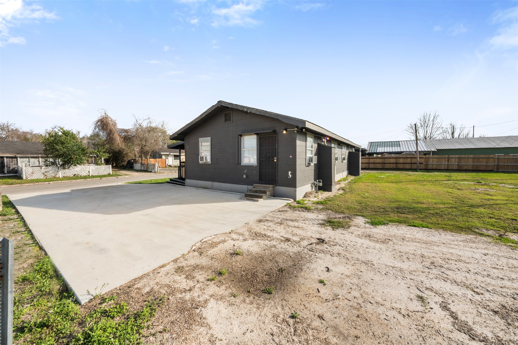 8331 Garland Street Houston, TX 77017 - Photo 21 of 30