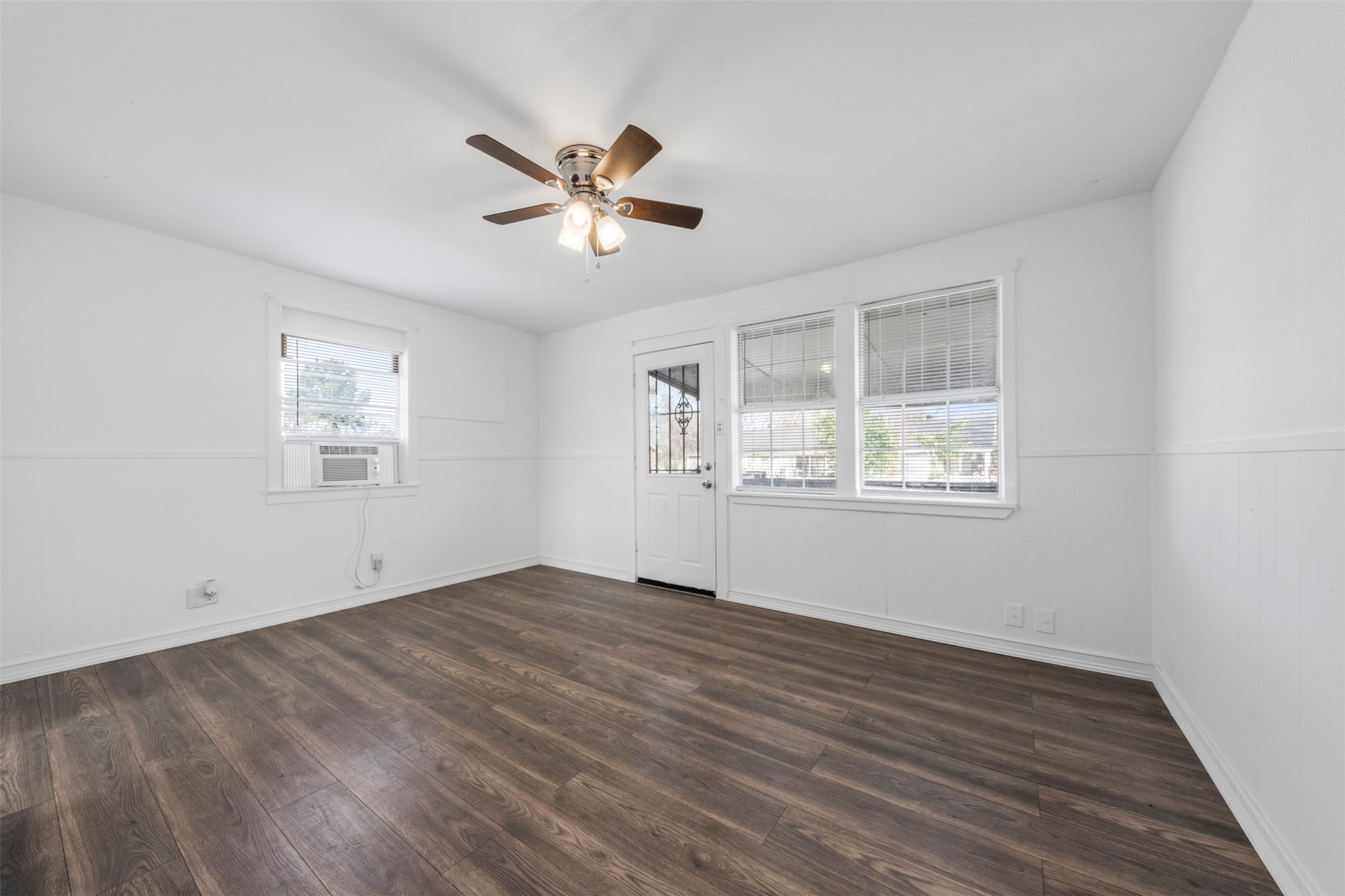 8331 Garland Street Houston, TX 77017 - Photo 24 of 30