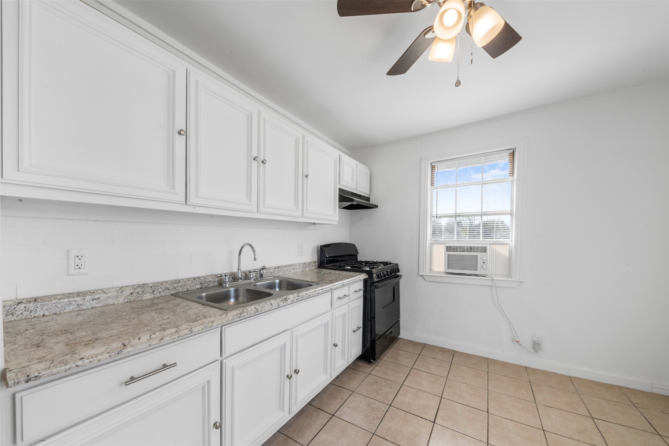 8331 Garland Street Houston, TX 77017 - Photo 25 of 30