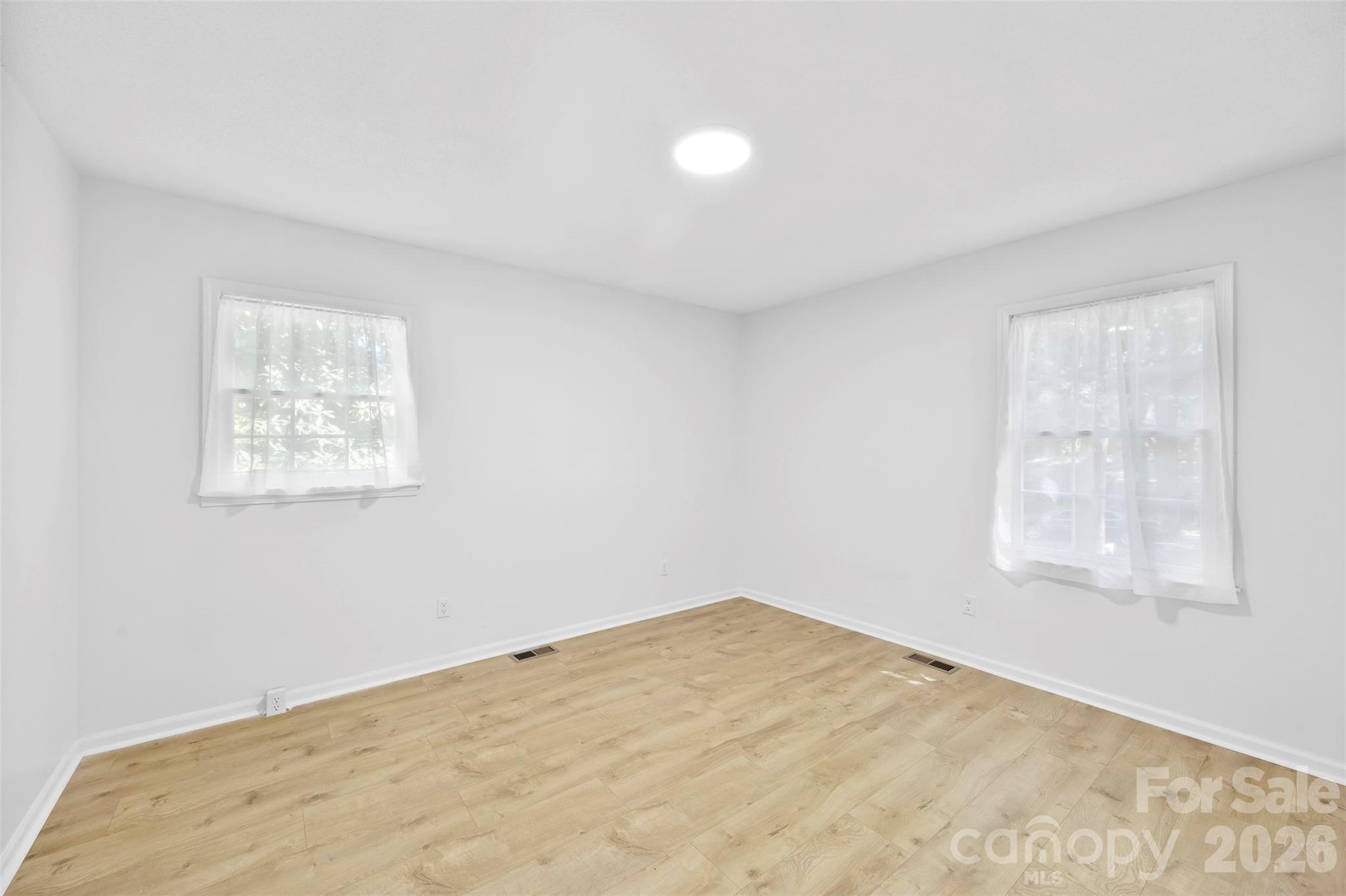 509 California Circle York, SC 29745 - Photo 12 of 26 an empty room with windows