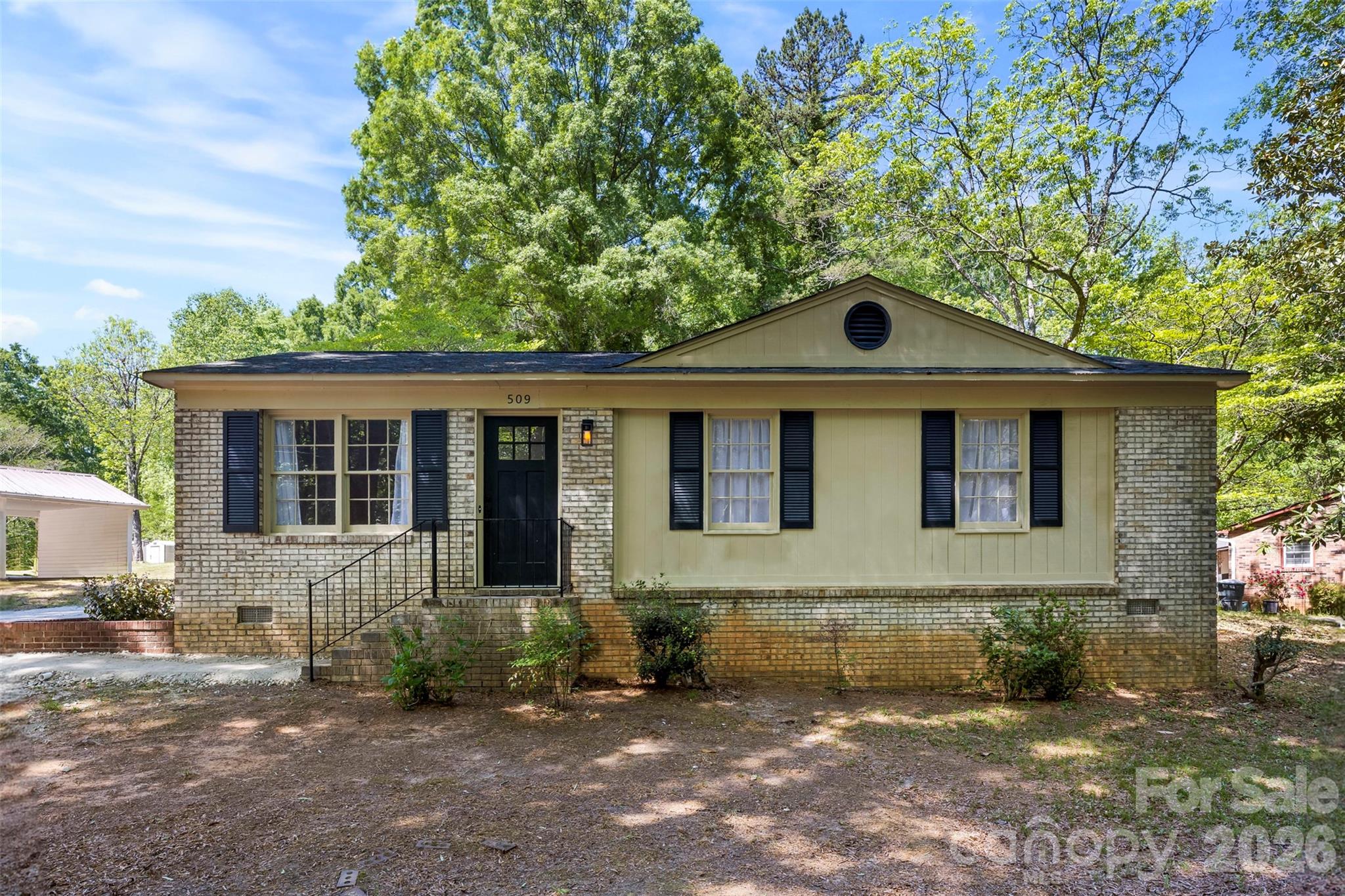 509 California Circle York, SC 29745 - Photo 25 of 26 front view of a house with a yard