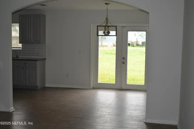 $2,025 | 7061 Civic Club Drive, Jacksonville, FL 32219