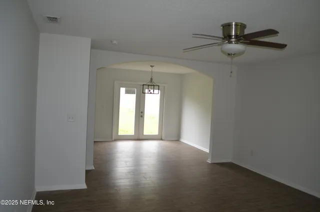 $2,025 | 7061 Civic Club Drive, Jacksonville, FL 32219