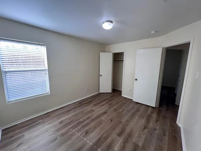 a view of walk in closet