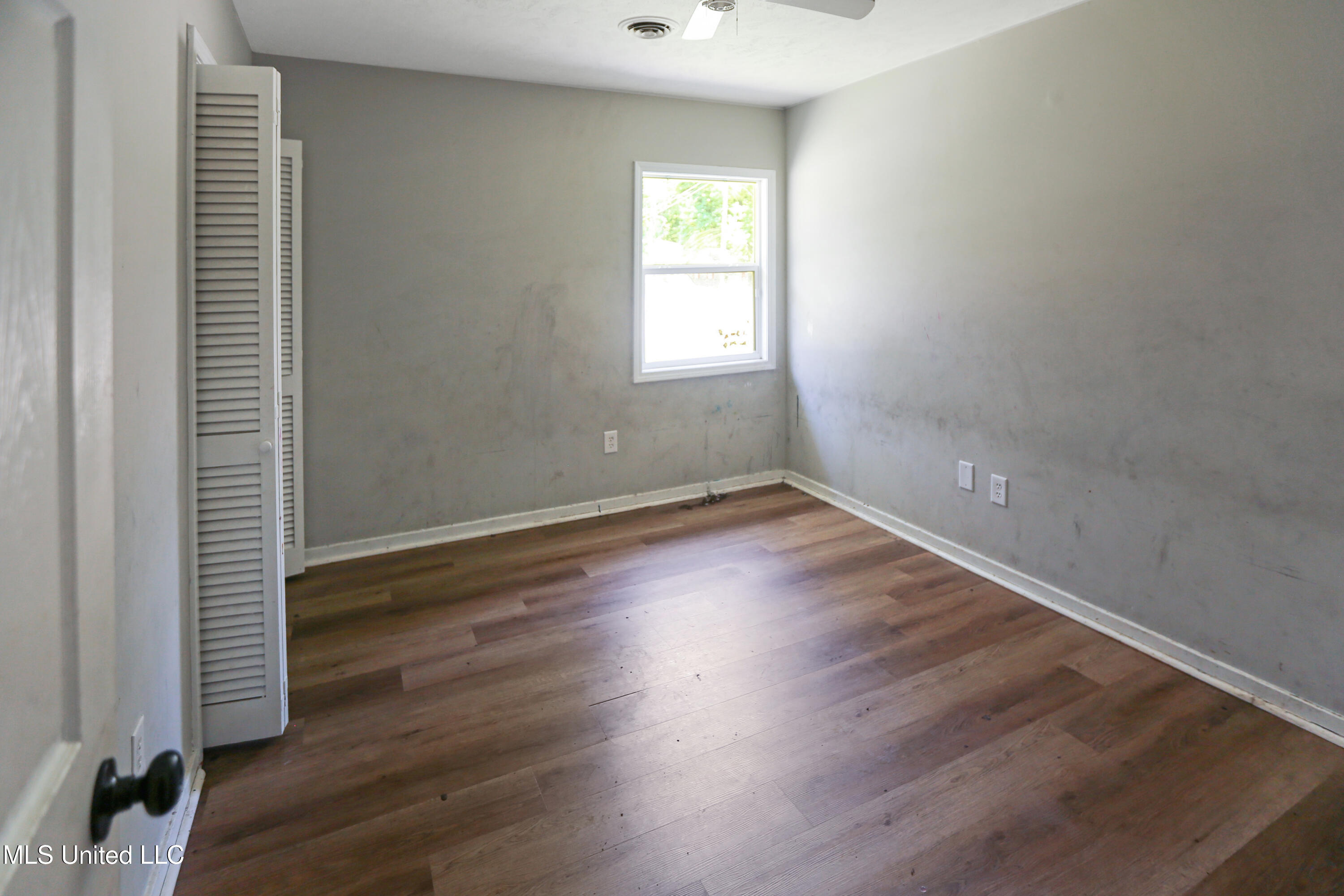 1250 Summer Lane Jackson, MS 39211 - Photo 12 of 18 1250 Summer Ln - 9