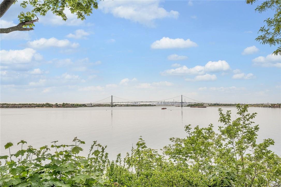 58 Indian Trail, Unit 58 Bronx, NY 10465 - Photo 19 of 29 Tranquil water view