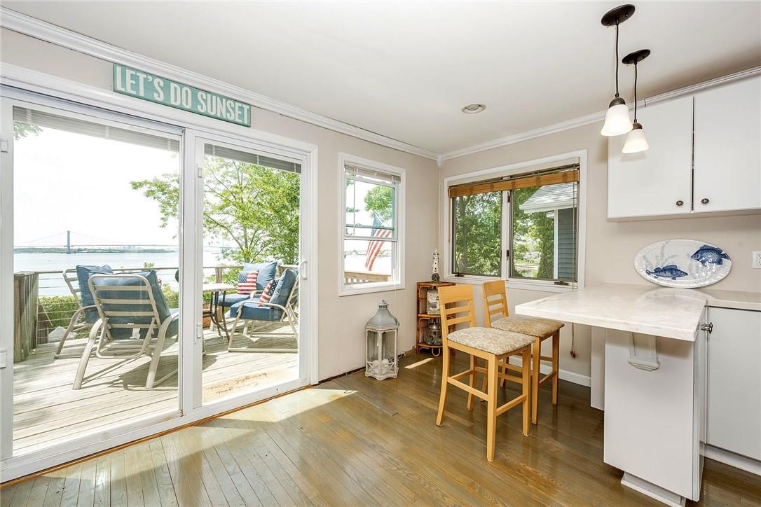 58 Indian Trail, Unit 58 Bronx, NY 10465 - Photo 2 of 29 Eat in kitchen area