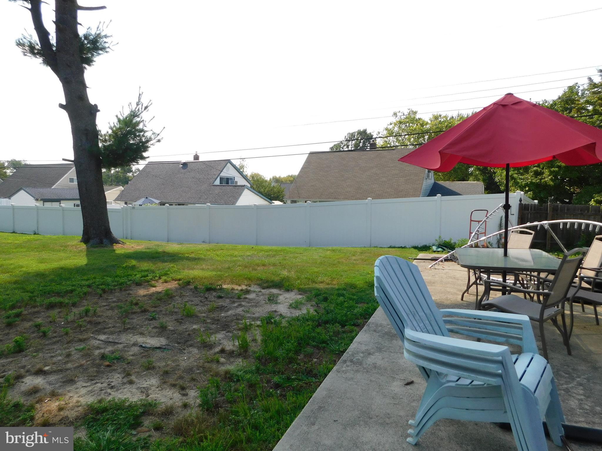 6 Inland Road Levittown, PA 19057 - Photo 18 of 19 Gallery Image 18