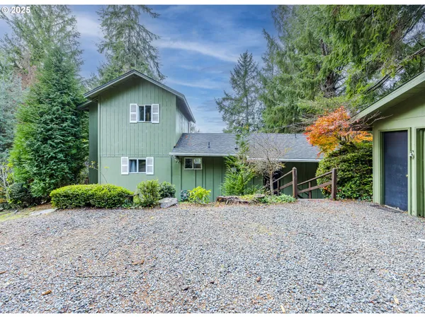 $502,400 | 83694 Rio Road, Florence, OR 97439