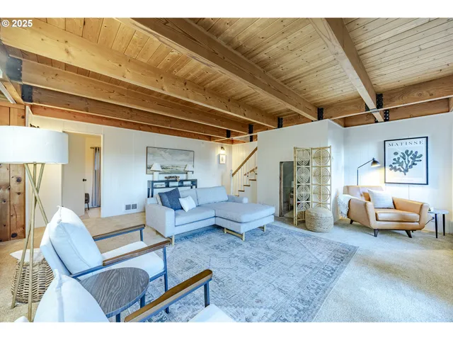 $499,900 | 83694 Rio Road, Florence, OR 97439