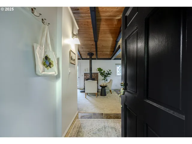 $499,900 | 83694 Rio Road, Florence, OR 97439