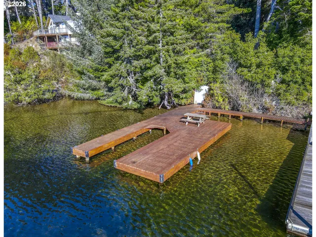 $499,900 | 83694 Rio Road, Florence, OR 97439