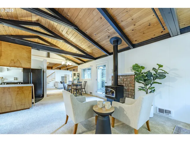 $499,900 | 83694 Rio Road, Florence, OR 97439