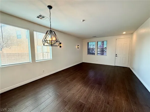 $2,705 | 3445 Conterra Park Avenue, North Las Vegas, NV 89081