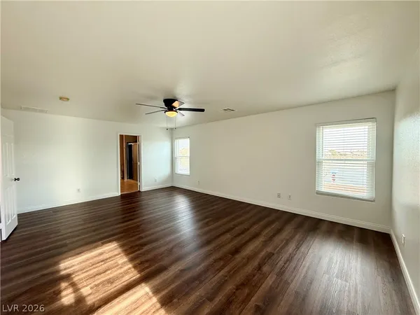 $2,705 | 3445 Conterra Park Avenue, North Las Vegas, NV 89081