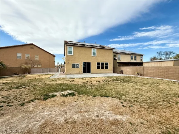 $2,705 | 3445 Conterra Park Avenue, North Las Vegas, NV 89081