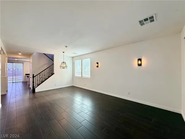 $2,705 | 3445 Conterra Park Avenue, North Las Vegas, NV 89081