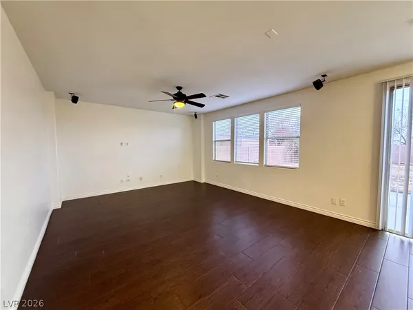 $2,705 | 3445 Conterra Park Avenue, North Las Vegas, NV 89081