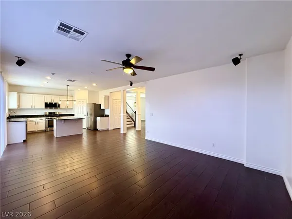 $2,705 | 3445 Conterra Park Avenue, North Las Vegas, NV 89081