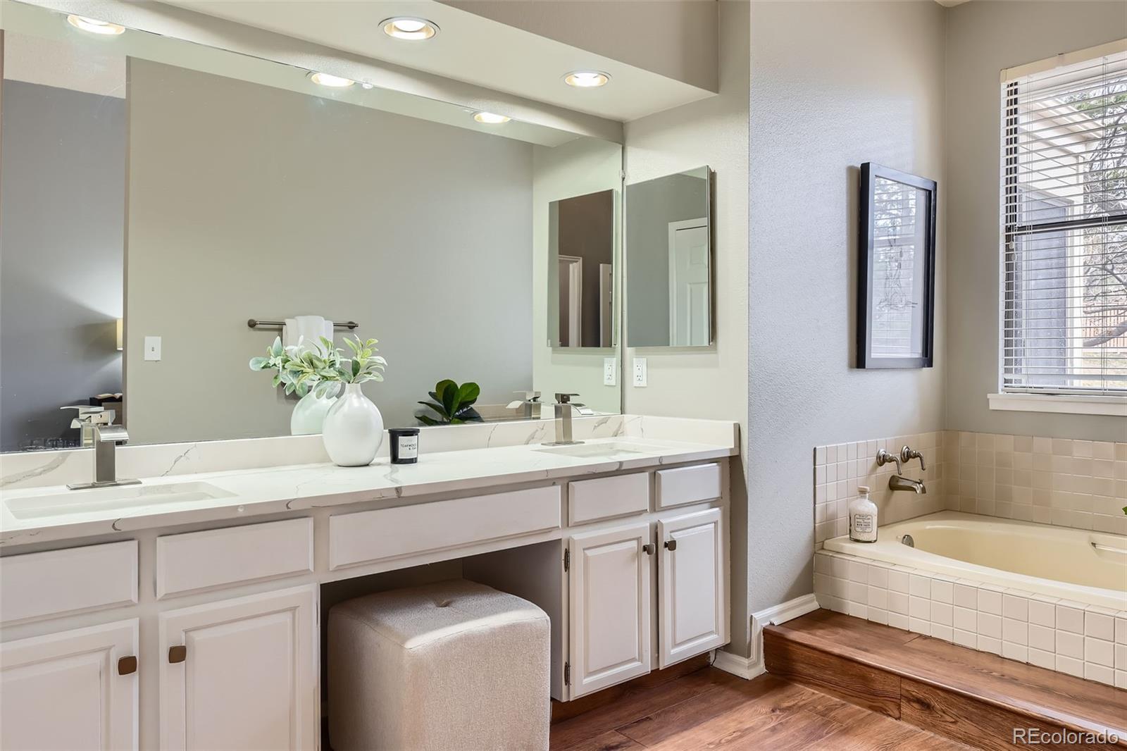 8834 Blue Mountain Place Highlands Ranch, CO 80126 - Photo 13 of 31