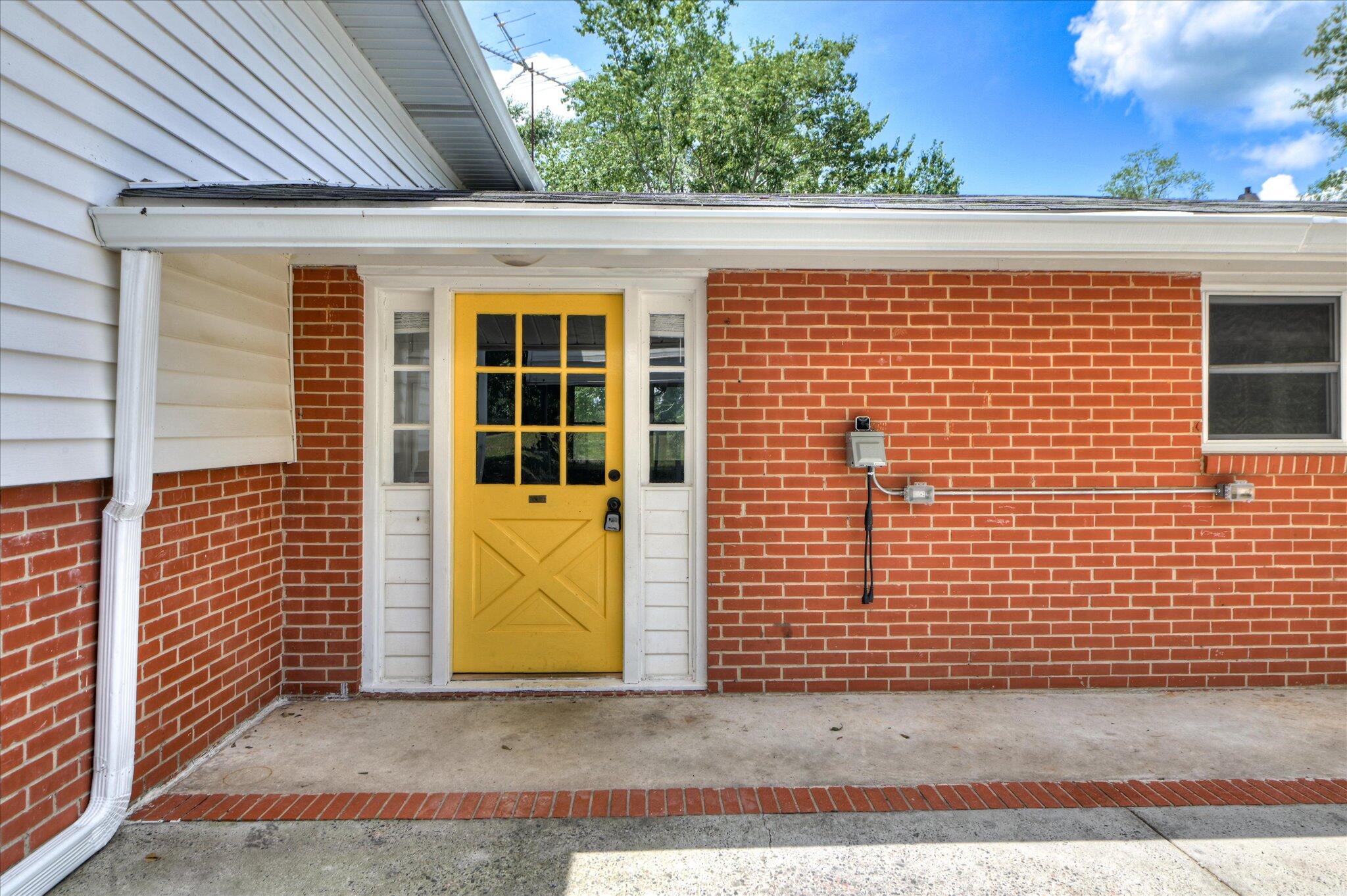 422 Bath Road Harlem, GA 30814 - Photo 5 of 50 05-105