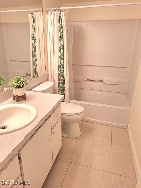 4040 Ice Castle Way, Unit 3 Naples, FL 34112 - Photo 15 of 31 Gallery Image 15