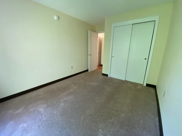 $1,899 | 143 Eastern Avenue, Unit 103, Manchester, NH 03104