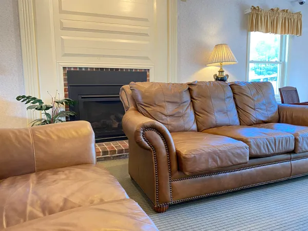 $1,899 | 143 Eastern Avenue, Unit 103, Manchester, NH 03104