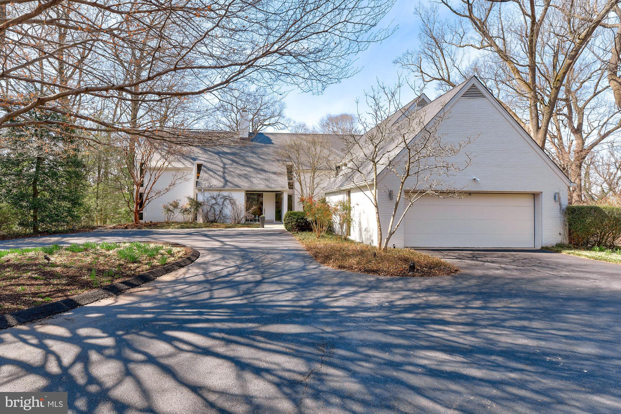 8 Bowen Mill Road Baltimore, MD 21212 - Photo 45 of 45 EXTRA LARGE 2 CAR GARAGE AND AMPLE PARKING OUTSIDE