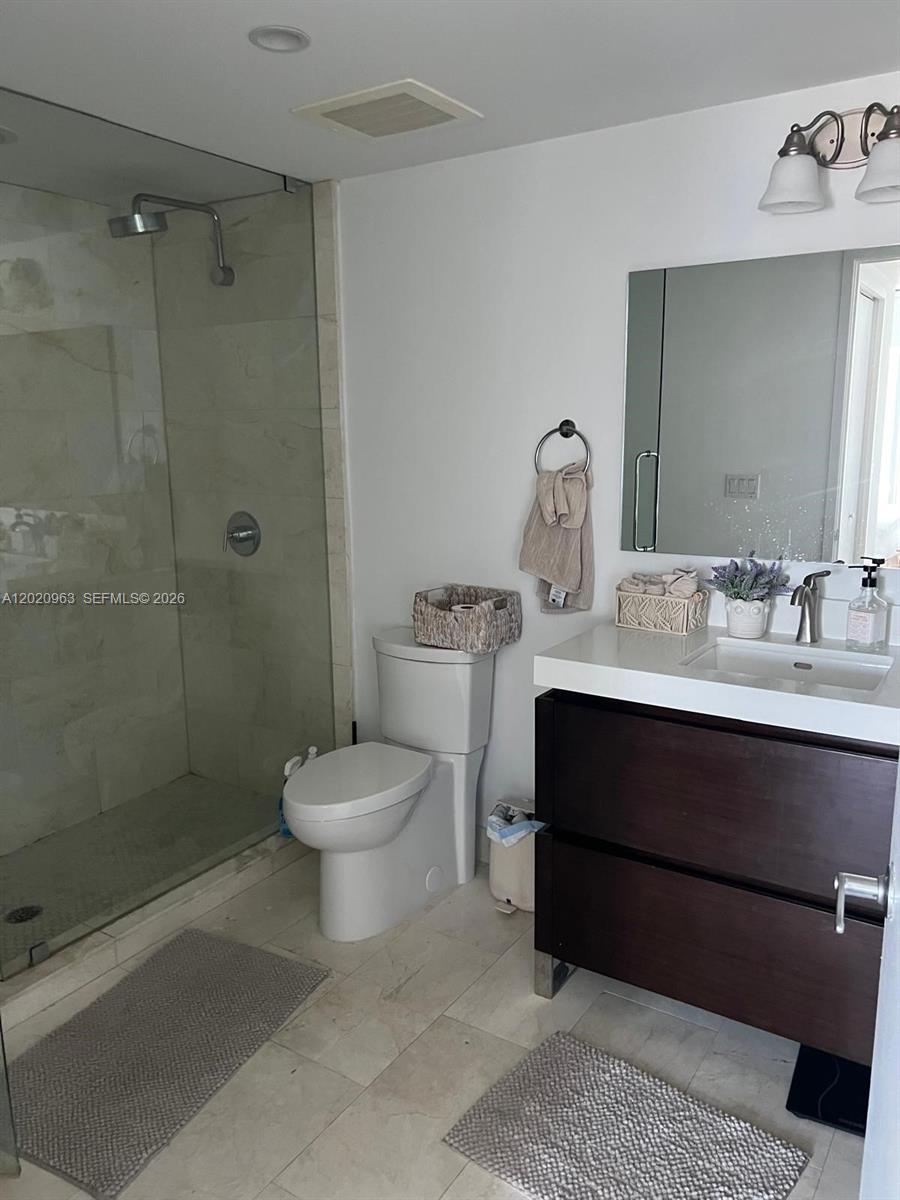 185 Southwest 7th Street, Unit 3209 Miami, FL 33130 - Photo 8 of 54