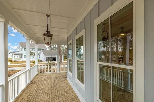 $925,000 | 122 Robertson Circle, St. Simons Island, GA 31522