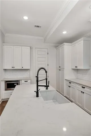 $925,000 | 122 Robertson Circle, St. Simons Island, GA 31522