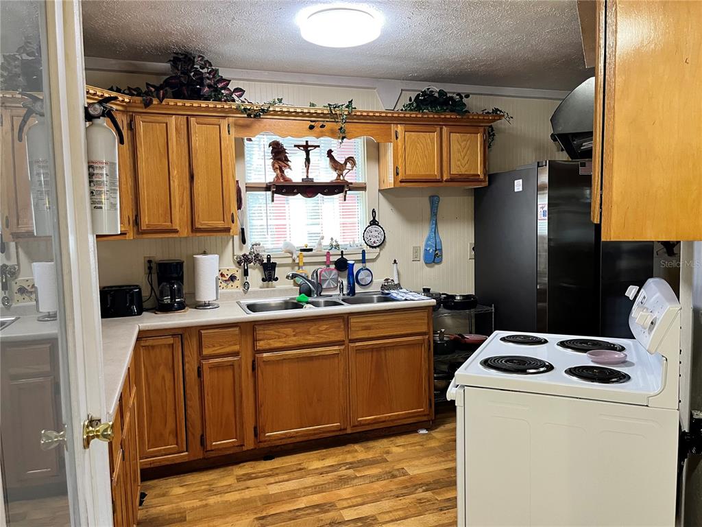 5608 County Road 240 Lake Butler, FL 32054 - Photo 21 of 32