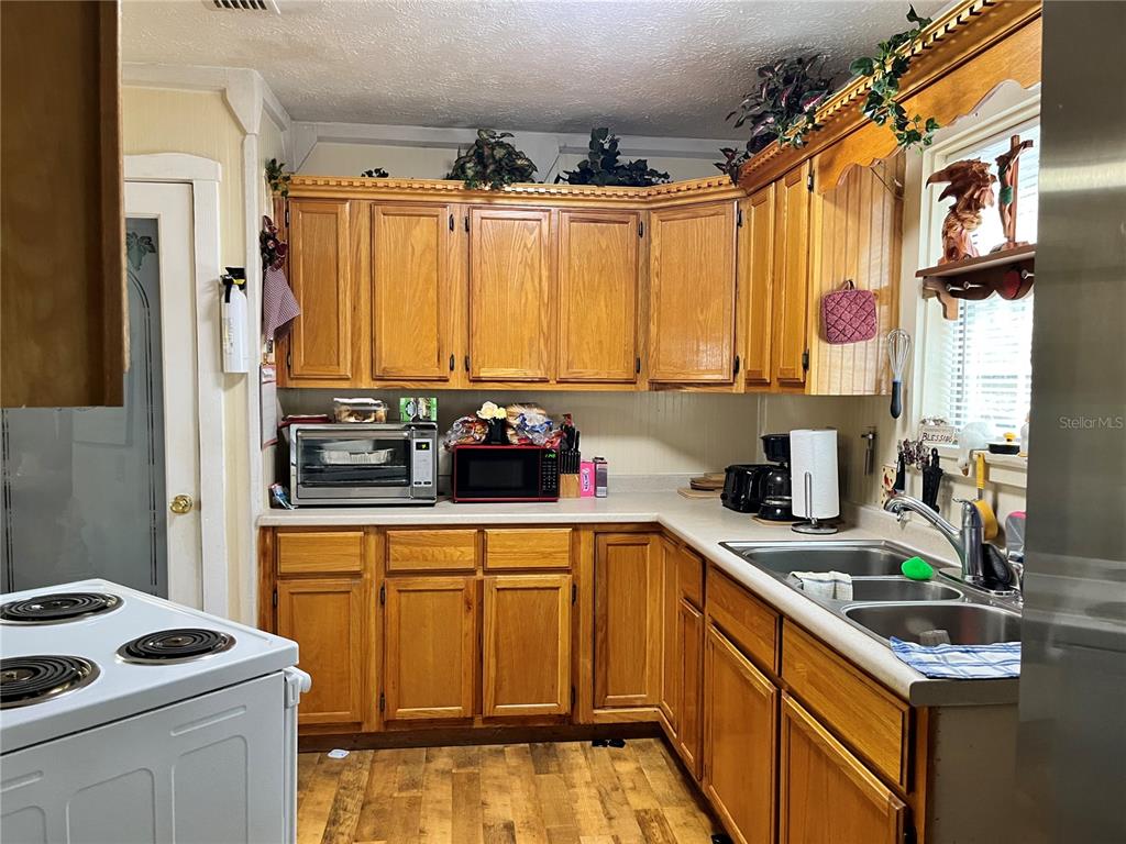 5608 County Road 240 Lake Butler, FL 32054 - Photo 23 of 32