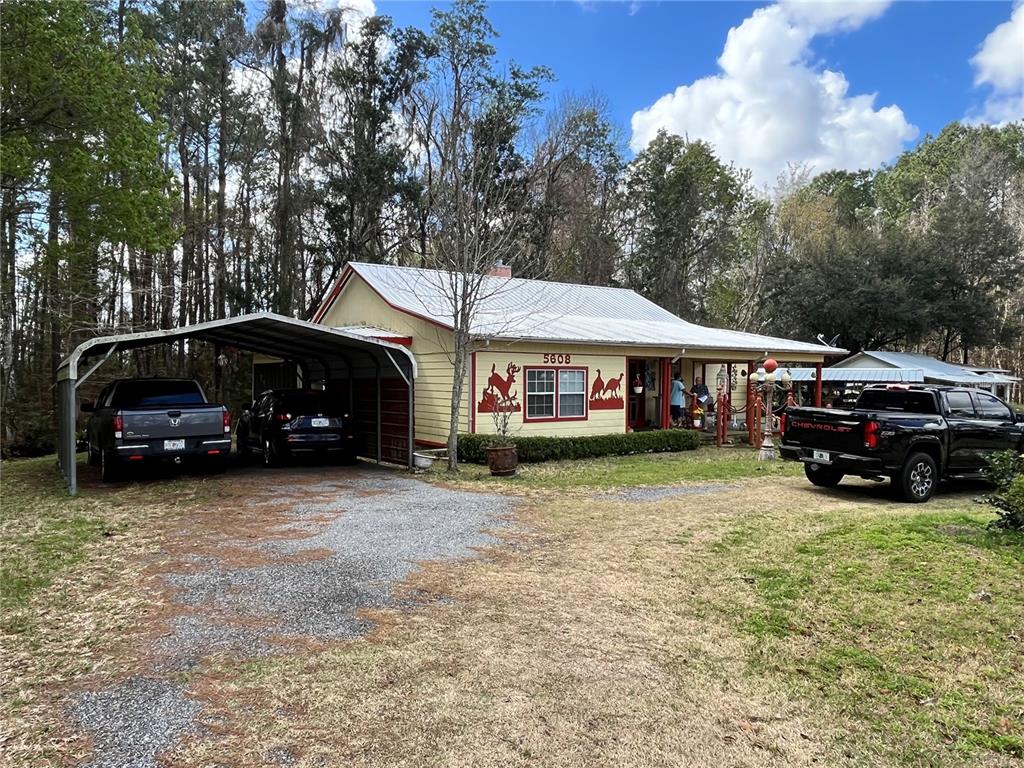 5608 County Road 240 Lake Butler, FL 32054 - Photo 8 of 32