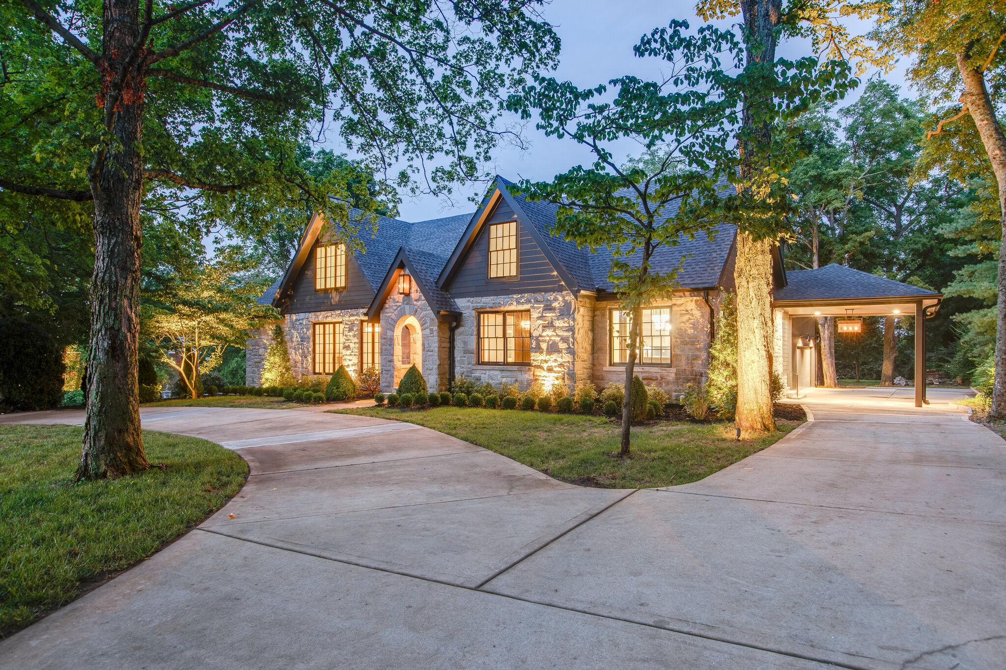 3800 Estes Road Nashville, TN 37215 - Photo 1 of 50 a front view of a house with a yard
