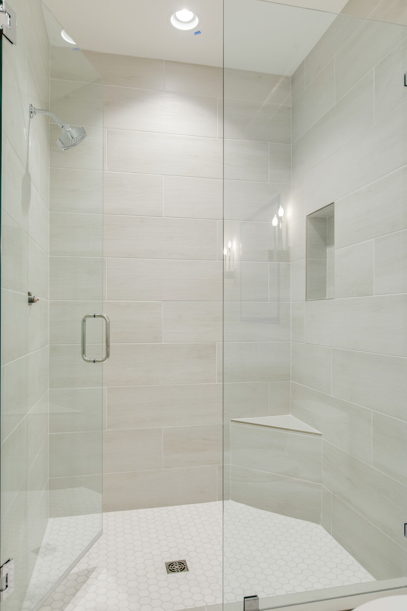 3800 Estes Road Nashville, TN 37215 - Photo 47 of 50 a bathroom with a shower
