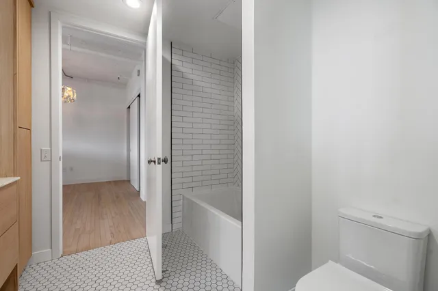 $4,495 | 290 Market Street, Unit 702, Minneapolis, MN 55405