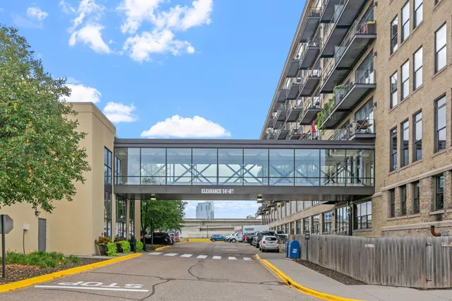 $4,495 | 290 Market Street, Unit 702, Minneapolis, MN 55405