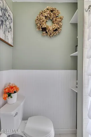 $330,000 | 7 Mountain View Avenue, East Greenbush, NY 12061