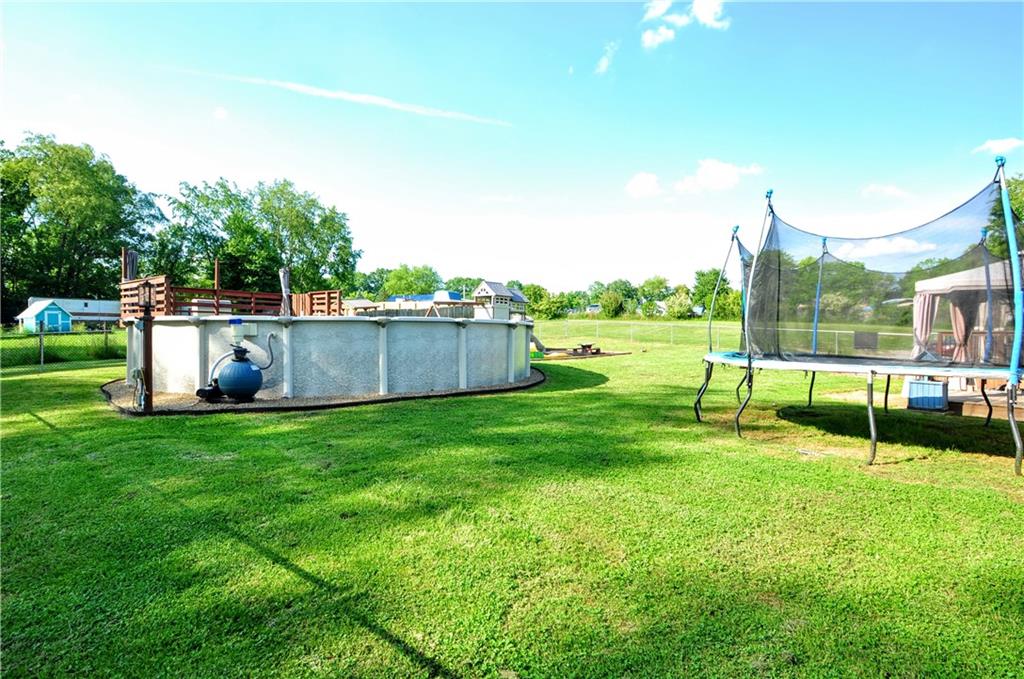 611 Stewartstown Road Point Marion, PA 15474 - Photo 5 of 26