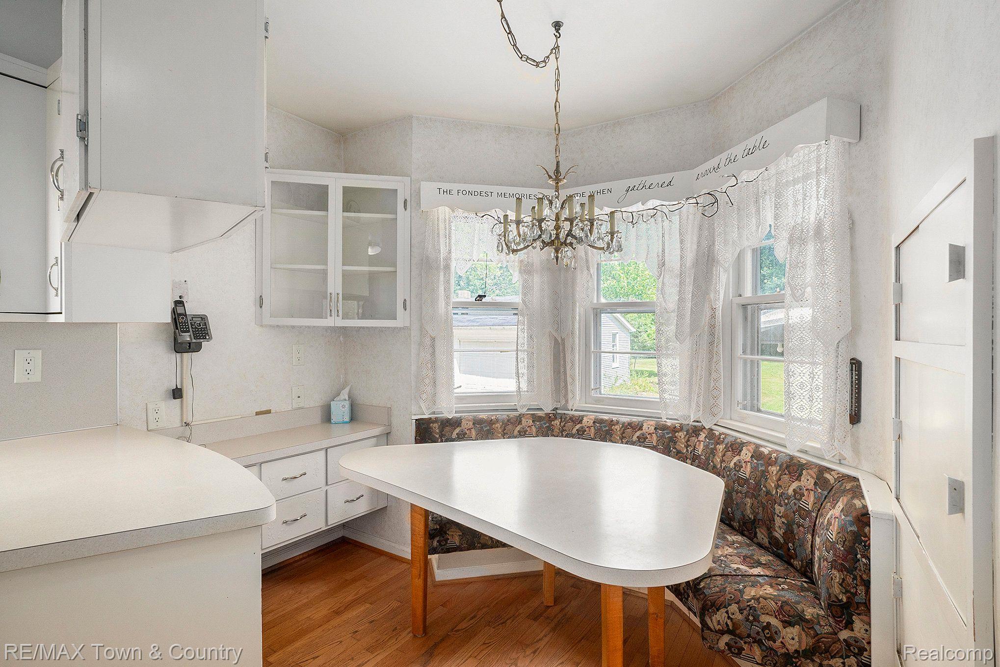 6216 Beecher Road Flint, MI 48532 - Photo 9 of 35 Gallery Image 9