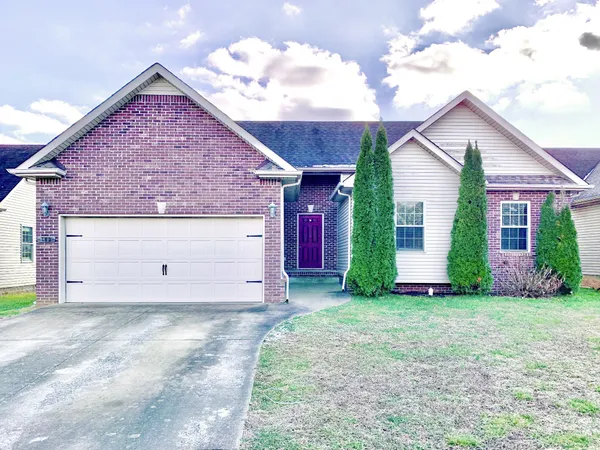 $1,595 | 842 Shelton Circle, Clarksville, TN 37042