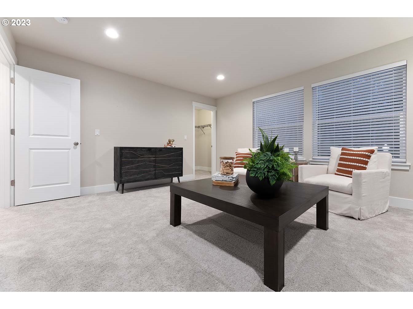 8903 North 5th Street, Unit 63 Ridgefield, WA 98642 - Photo 25 of 32 a living room with furniture