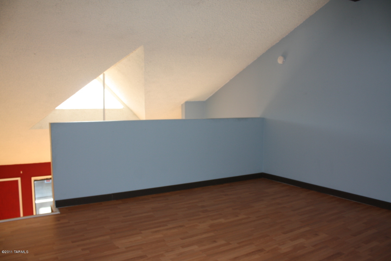 2744 North Country Club Road, Unit 202 Tucson, AZ 85716 - Photo 15 of 17 Gallery Image 15
