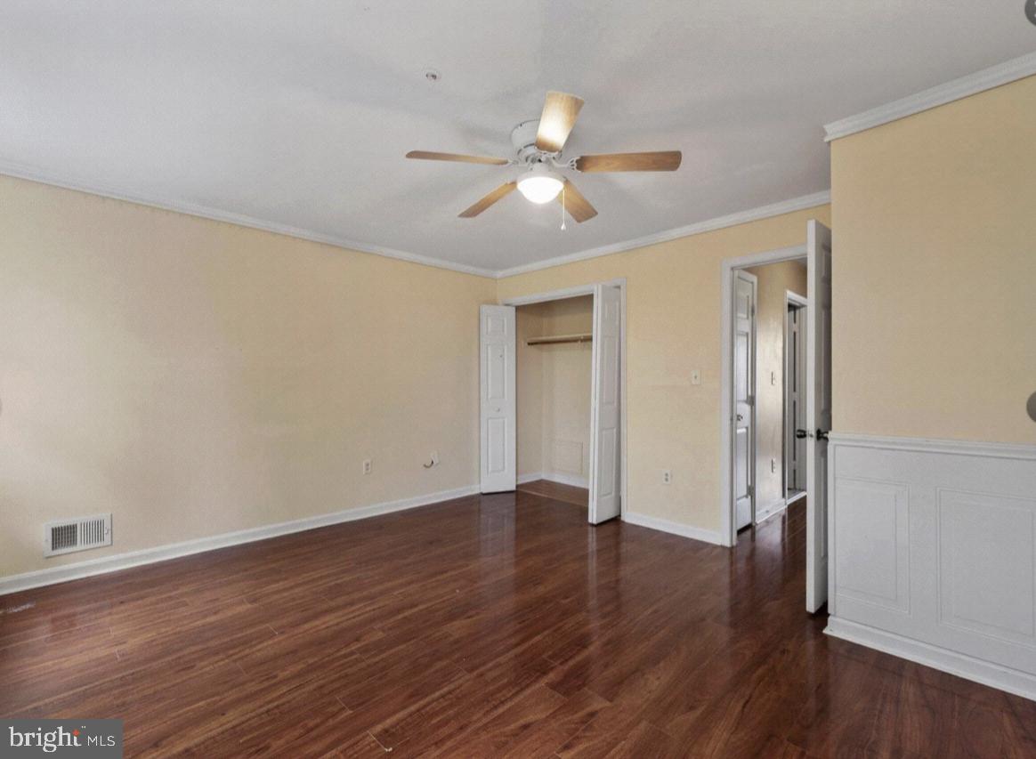 523 Mosher Street Baltimore, MD 21217 - Photo 3 of 17 Unit #2