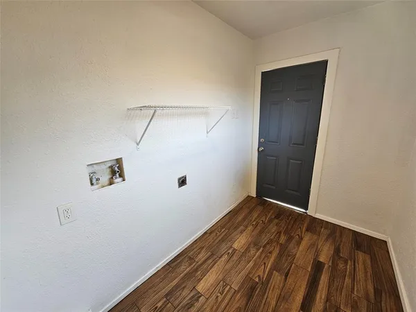 $2,599 | 2402 Housley Drive, Dallas, TX 75228