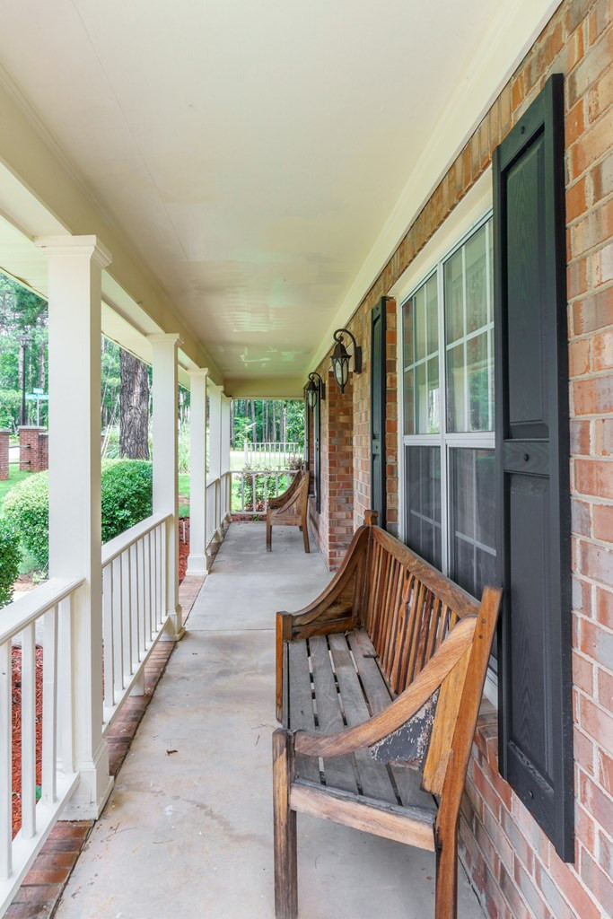 585 Hunterdale Road Evans, GA 30809 - Photo 5 of 32